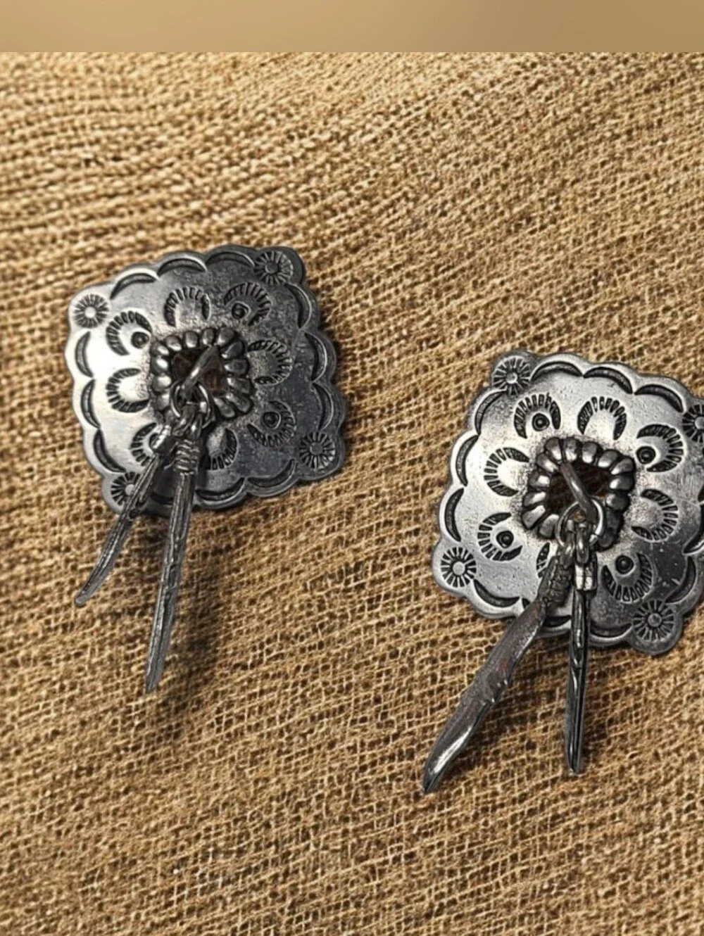 Vintage JJ Jonette Sliver Tone Metal Flowwr Feather Earrings